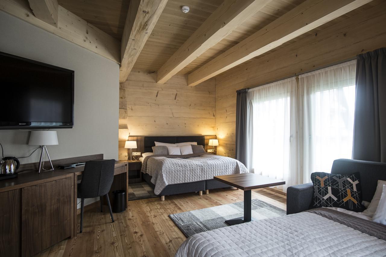 Deluxe Quadruple Room Balcony
