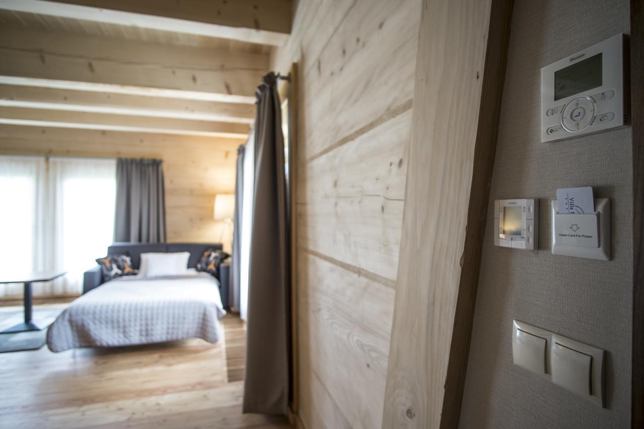 Deluxe Quadruple Room Balcony
